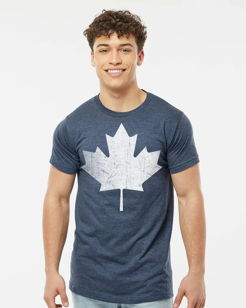 Canada Maple Leaf Tee Flag Retro Design T-Shirt
